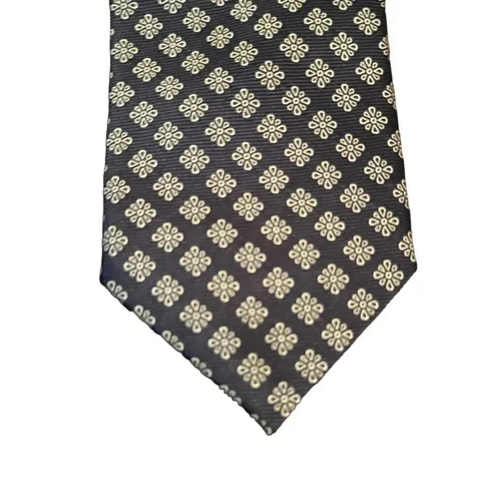 Gianni Italy 100% Silk Handmade Blue White Print Tie 3.25